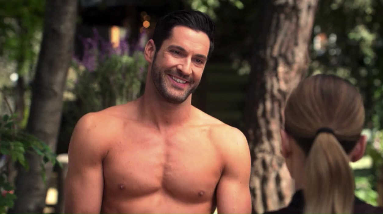 Auscaps Tom Ellis Nude In Lucifer Orgy Pants To Work